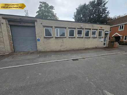 Versatile Industrial / office workshop premises 