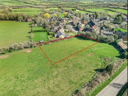 Building Plot, Hill View, Eydon, NN11 3PB