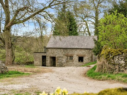 Stone's Barn